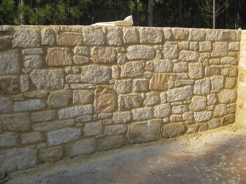 muro. piedra natural