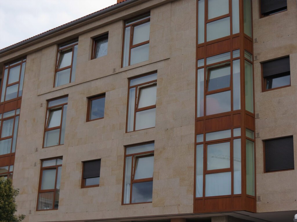 edificios con fachada de piedra 5