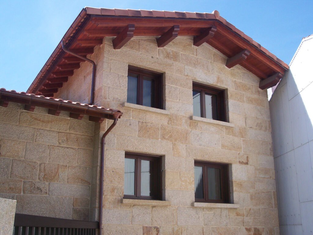 vivienda rustica de piedra 04