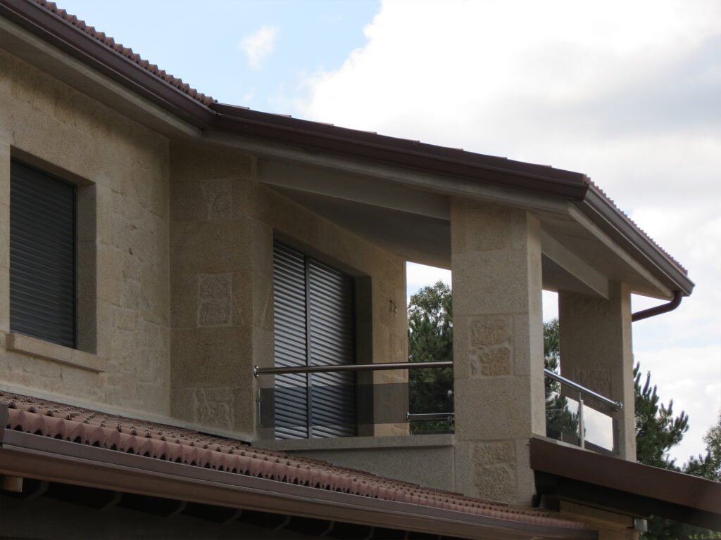 vivienda rustica de piedra 11