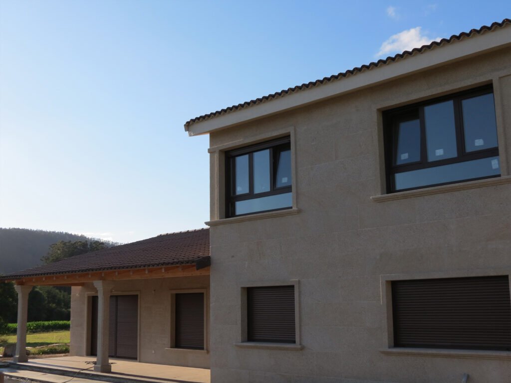 vivienda unifamiliar de piedra 7