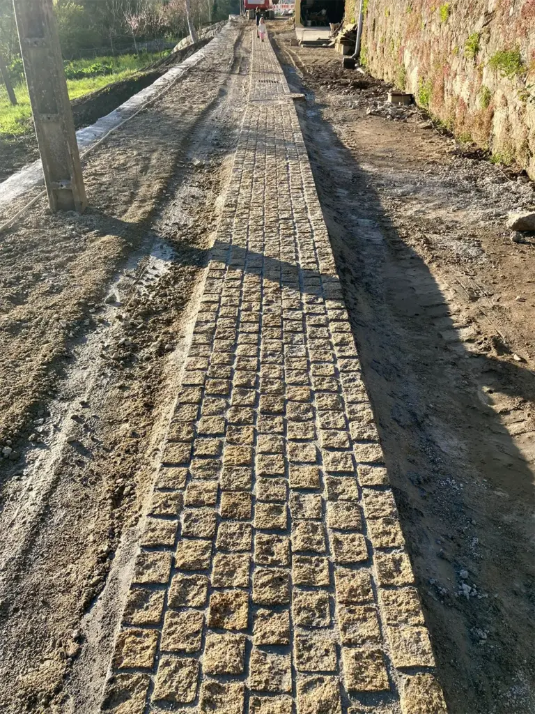 adoquines.granito caminos rurales