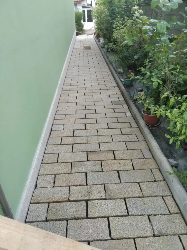 camino adoquines piedra natural granito